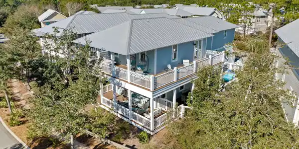 201 E Royal Fern Way