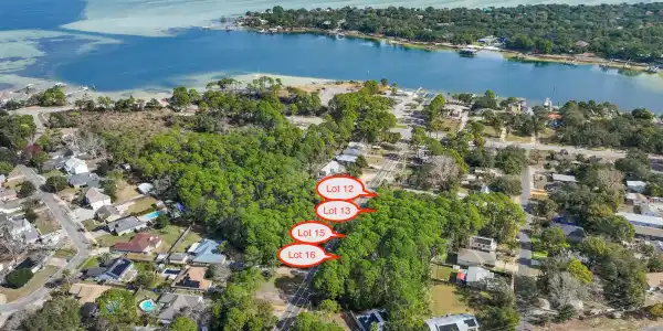 4 Lots First Street