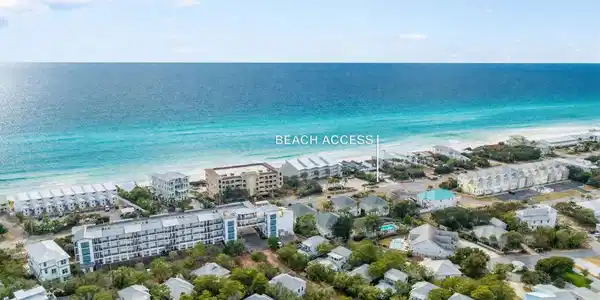 Image 2: Townhouse Across From Gulf