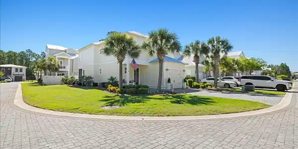 94 Lakeland Drive