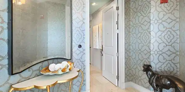 Image 4: Private Elevator 1