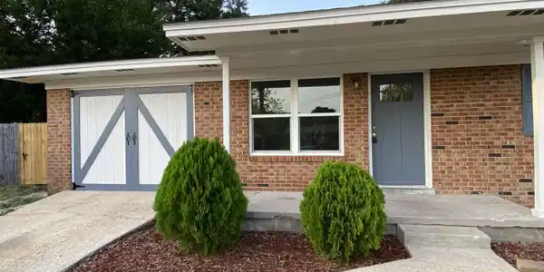715 Marcia Circle