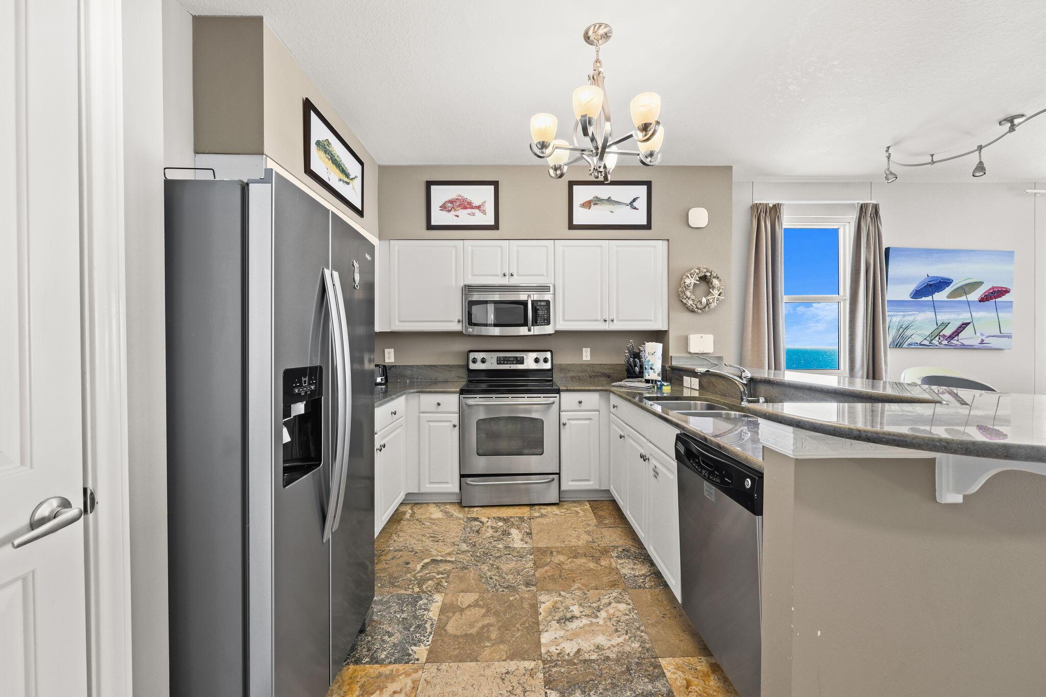 Image 3: 13-web-or-mls-9900 S Thomas Dr 2331 -13