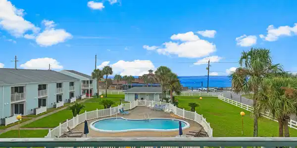 2250 Scenic Gulf Drive