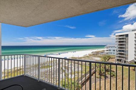 114 Mainsail Drive
