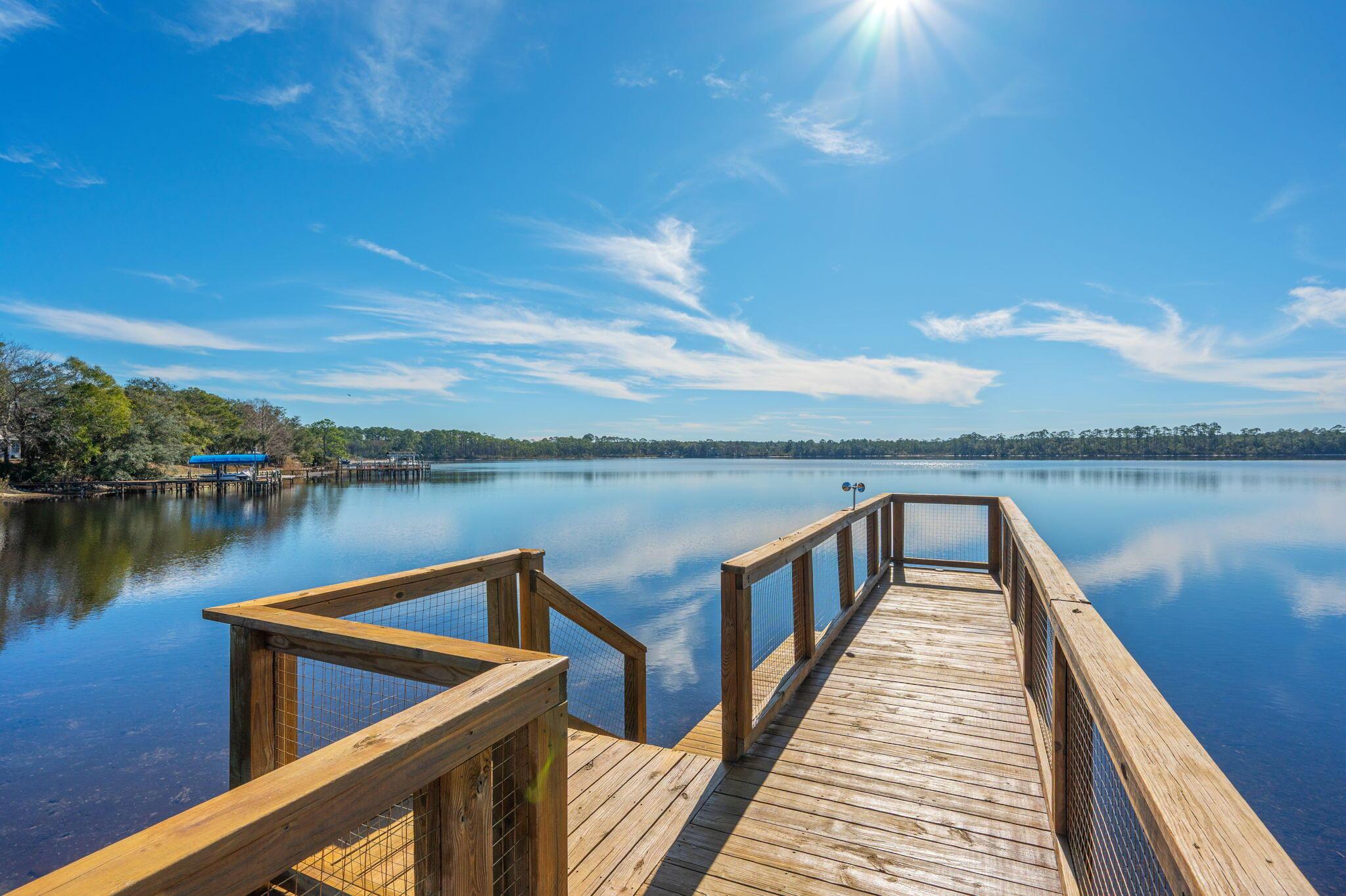 Image 4: Community Dock