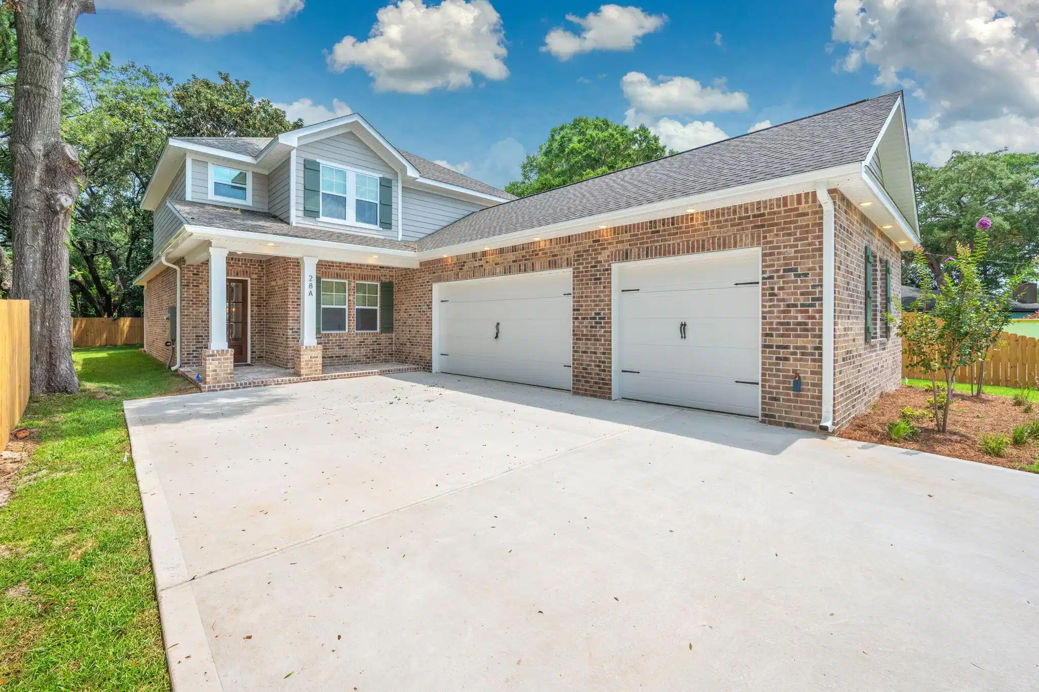 Image 1: 1-web-or-mls-28-meigs-dr