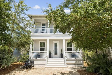 85 Emerald Beach Way