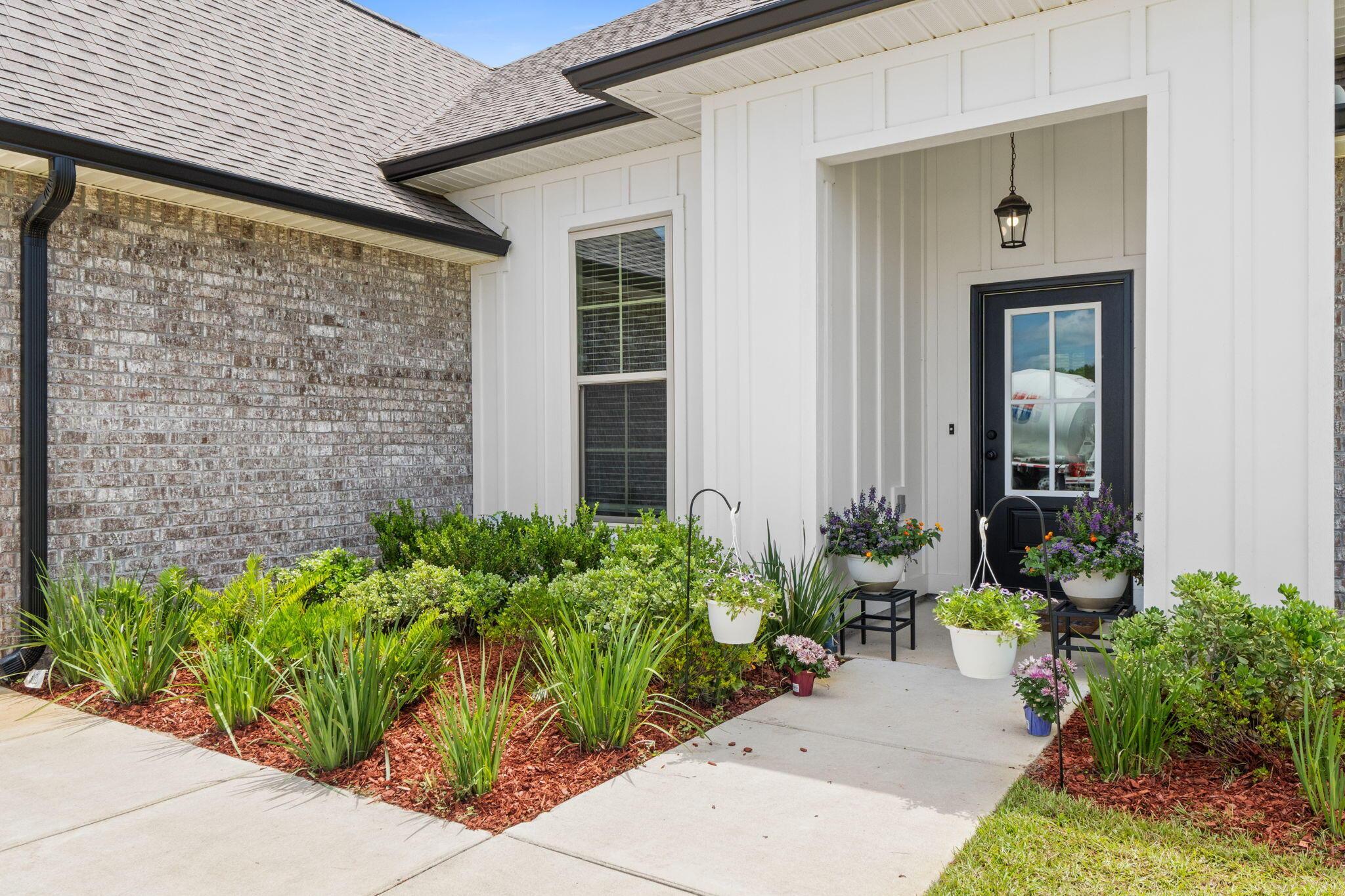 Image 3: 3-web-or-mls-FDP02285
