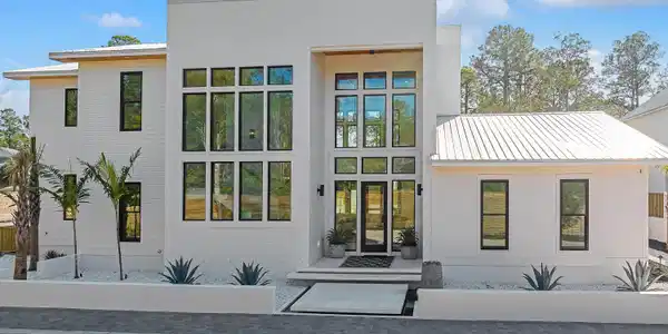 60 Saltwater Lane