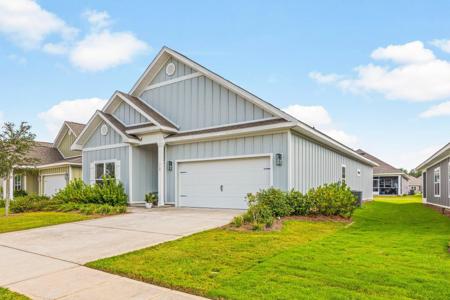 518 Lightning Bug Lane