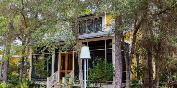 30 Tall Timber Court