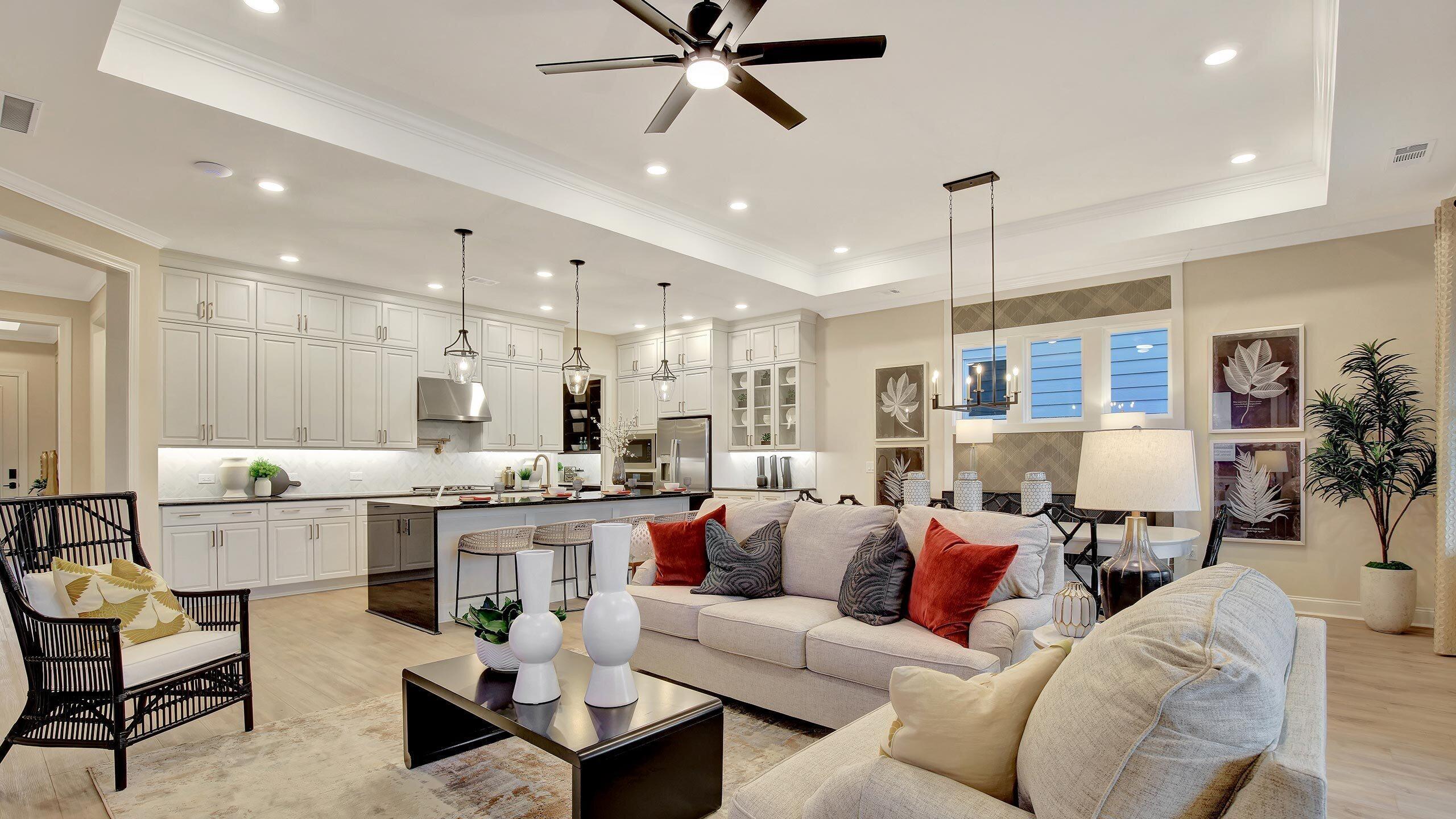 Image 2: lrg_cwsh_julia_great-room-41