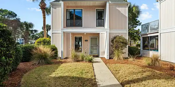 713 Sandpiper Drive