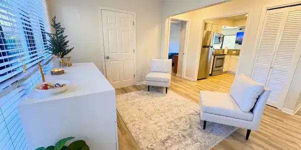 731 Sandpiper Place