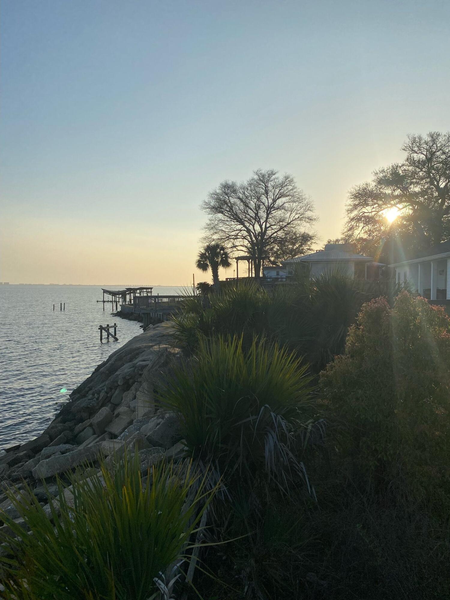 Image 4: Evening on the Bay - View to West