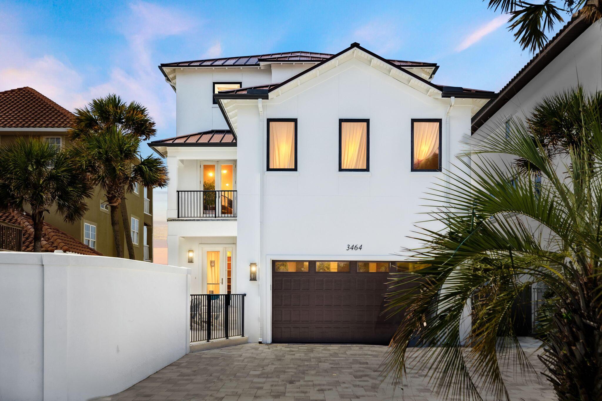 Image 3: 3 | Front of House