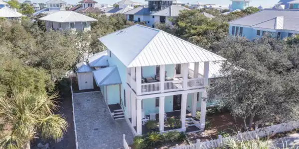 209 Dune Crest Lane