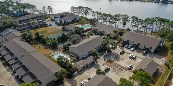 Image 3: DJI_0581-HDR