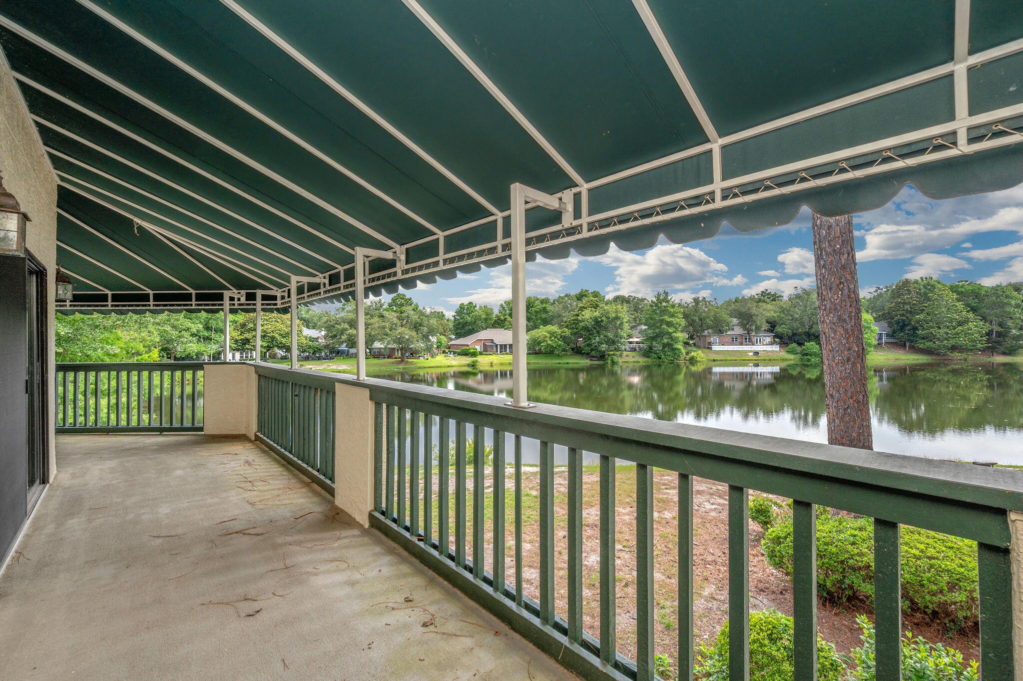 Image 2: Balcony