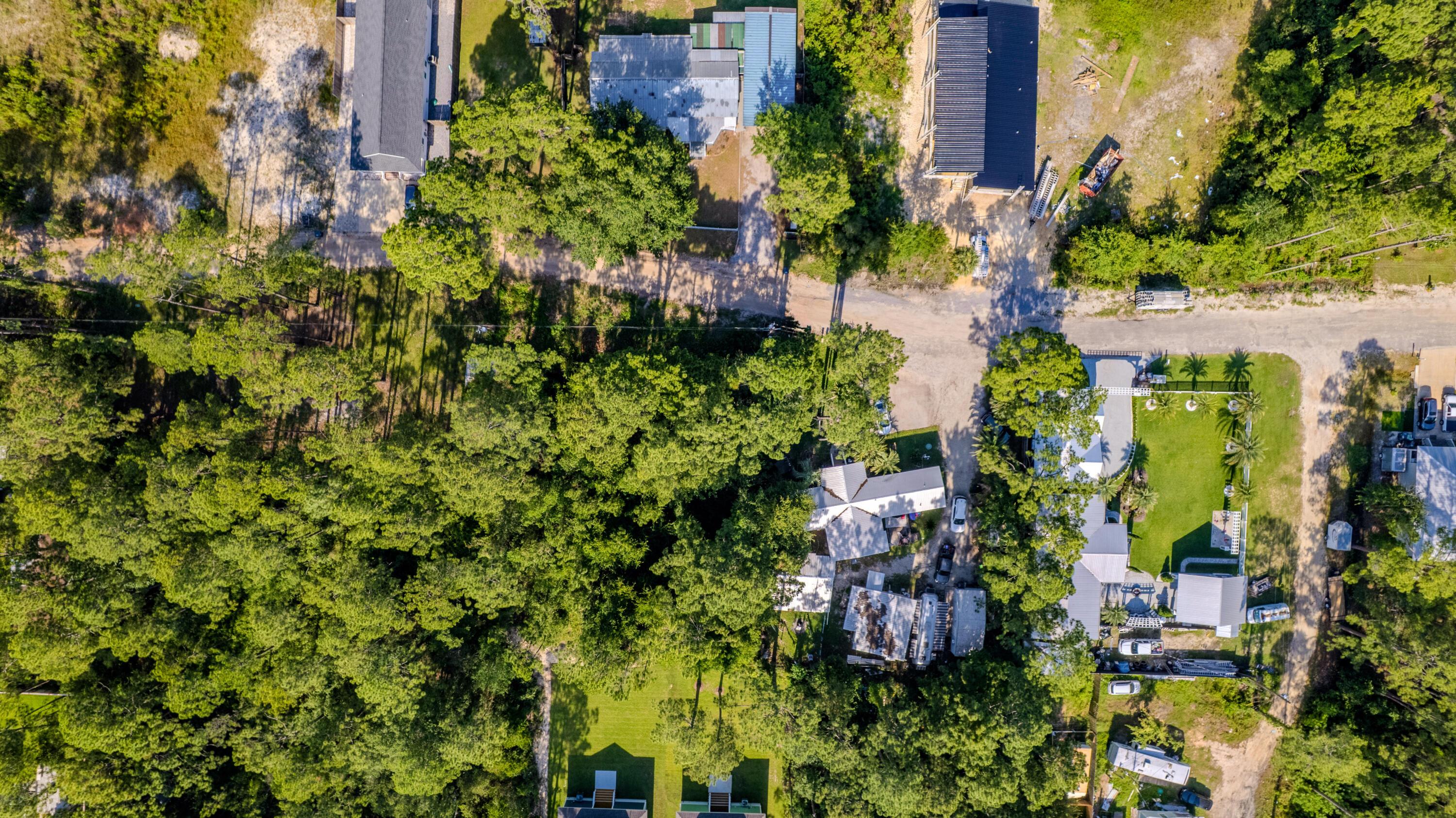 Image 3: Deslonde - LOT-First-10