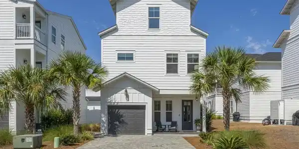 157 Valdare Lane