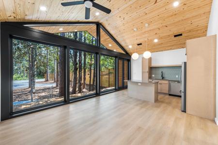15 Currumbin Aly