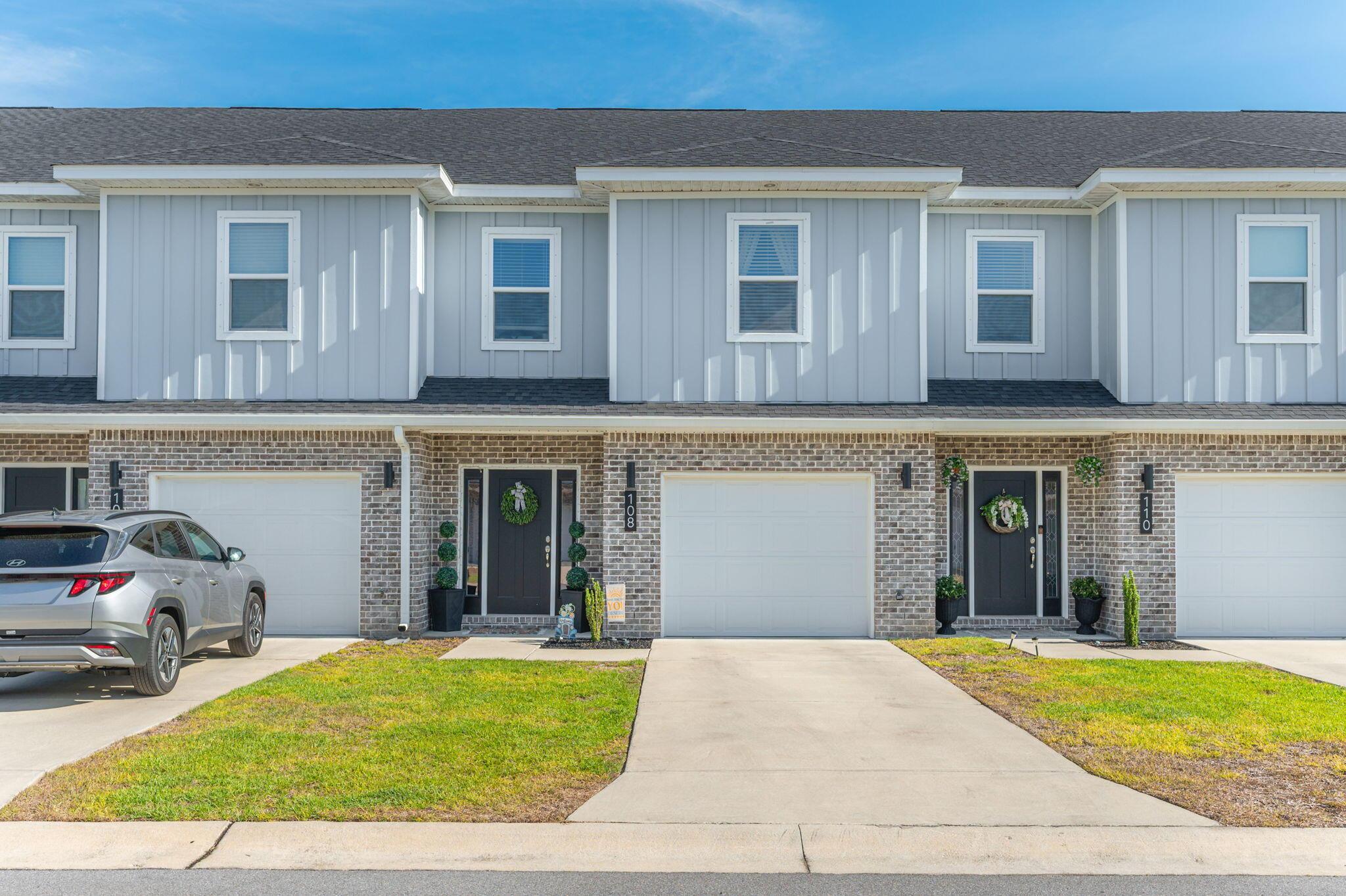 Image 3: 1-web-or-mls-108-pentecost-wy