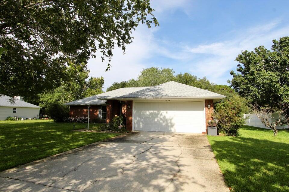 Image 3: Front of House