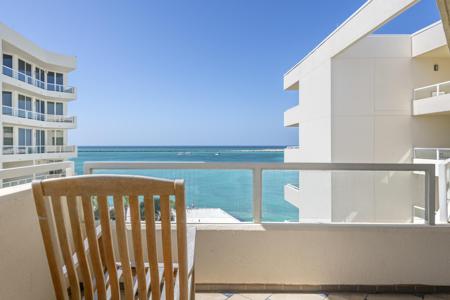 100 Gulf Shore Drive