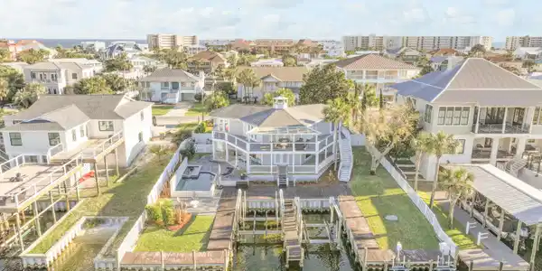 517 Osceola Drive