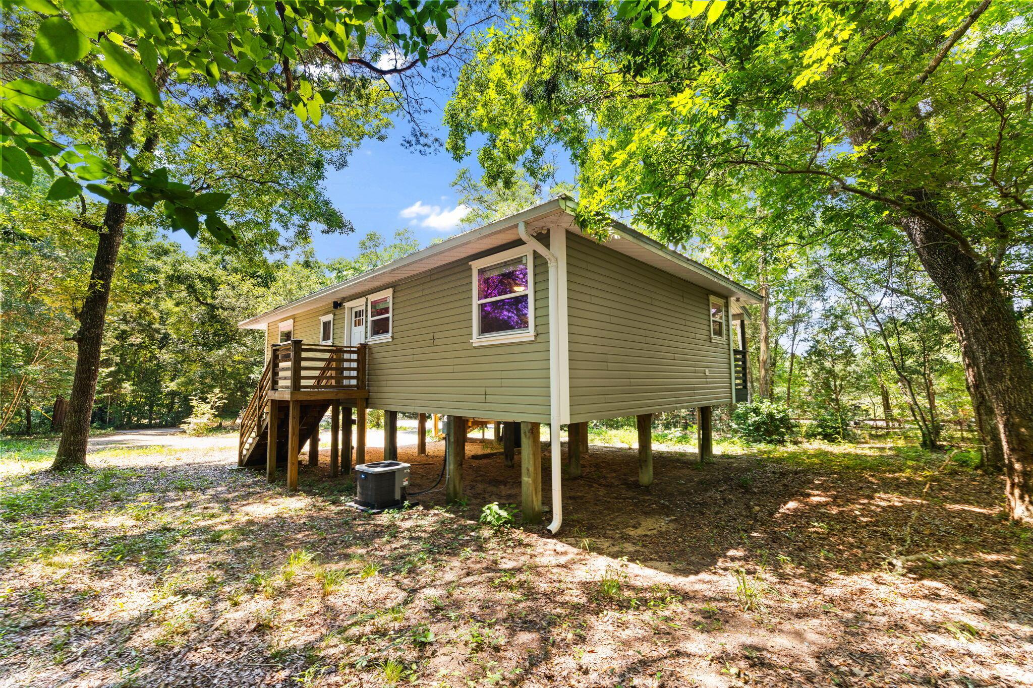 Image 2: Back of House