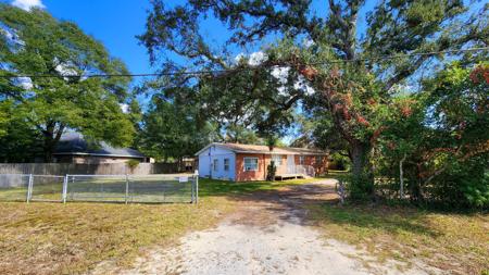 1200 Forest Heights Road