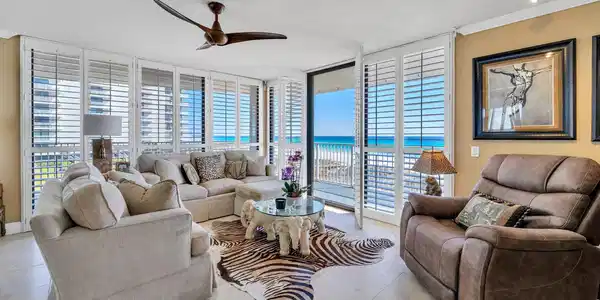 114 Mainsail Drive