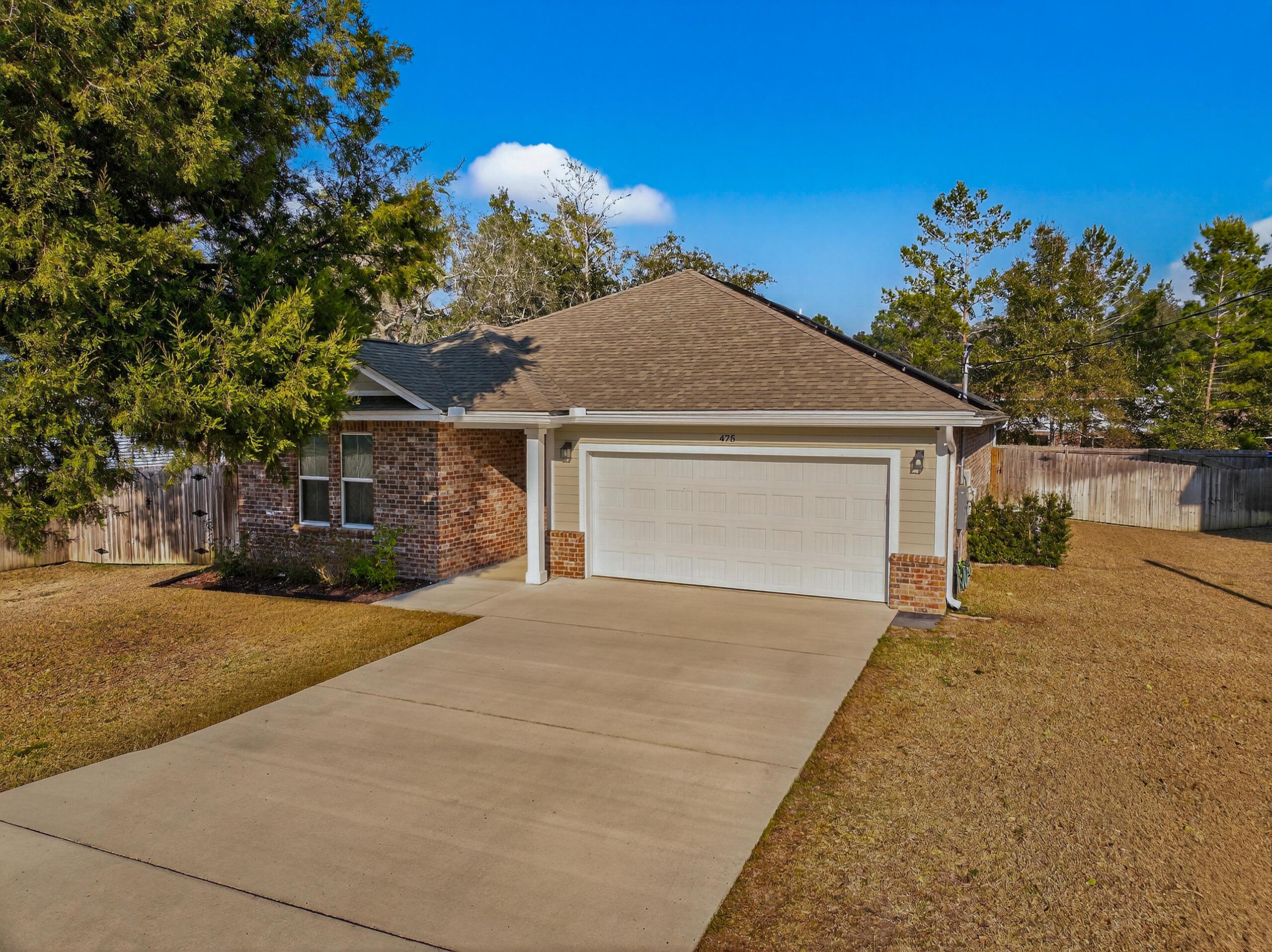 Image 1: 001_475 Johnson st-1