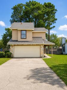 1512 W Mariah Way