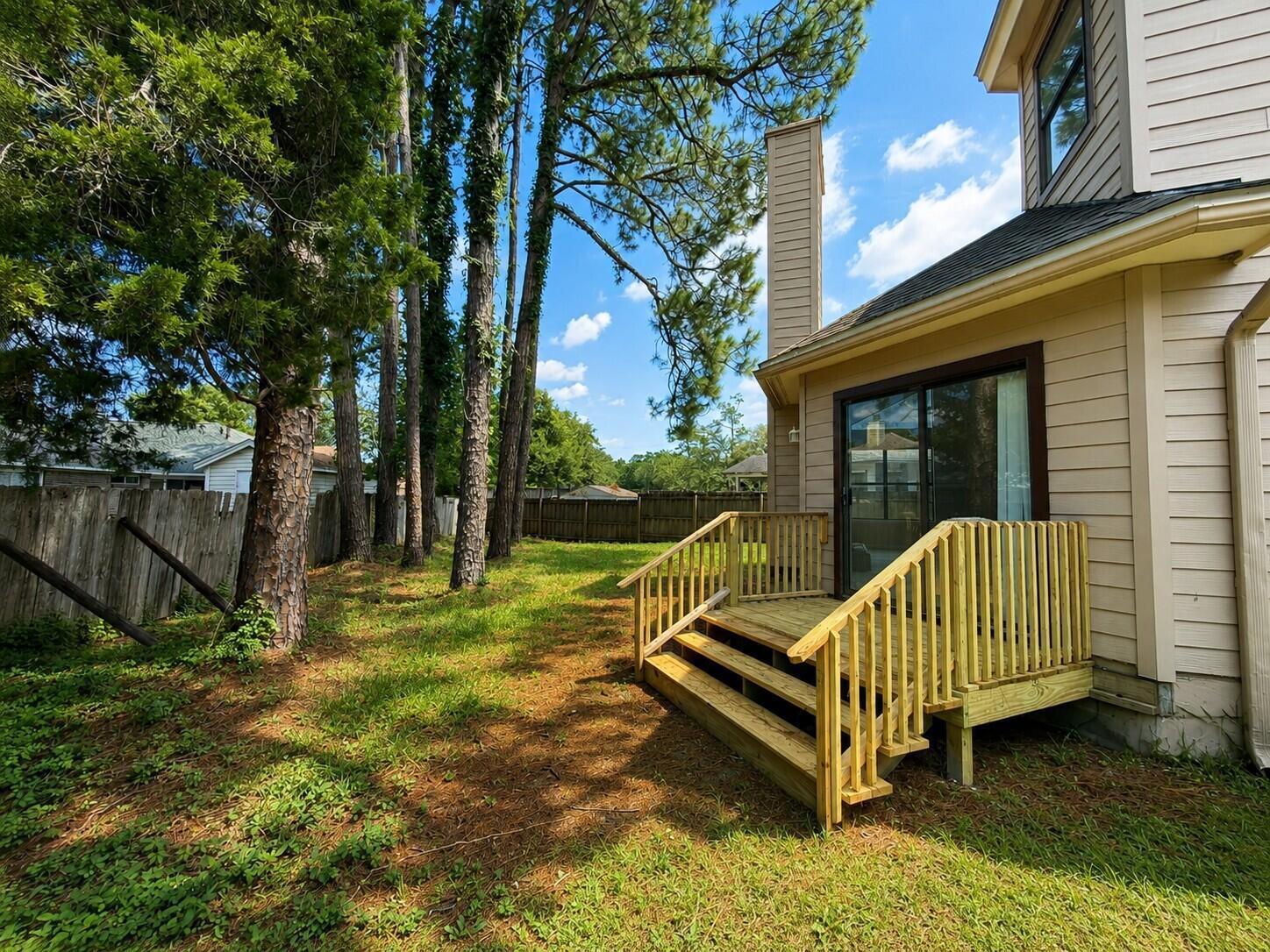 Image 3: backyard new