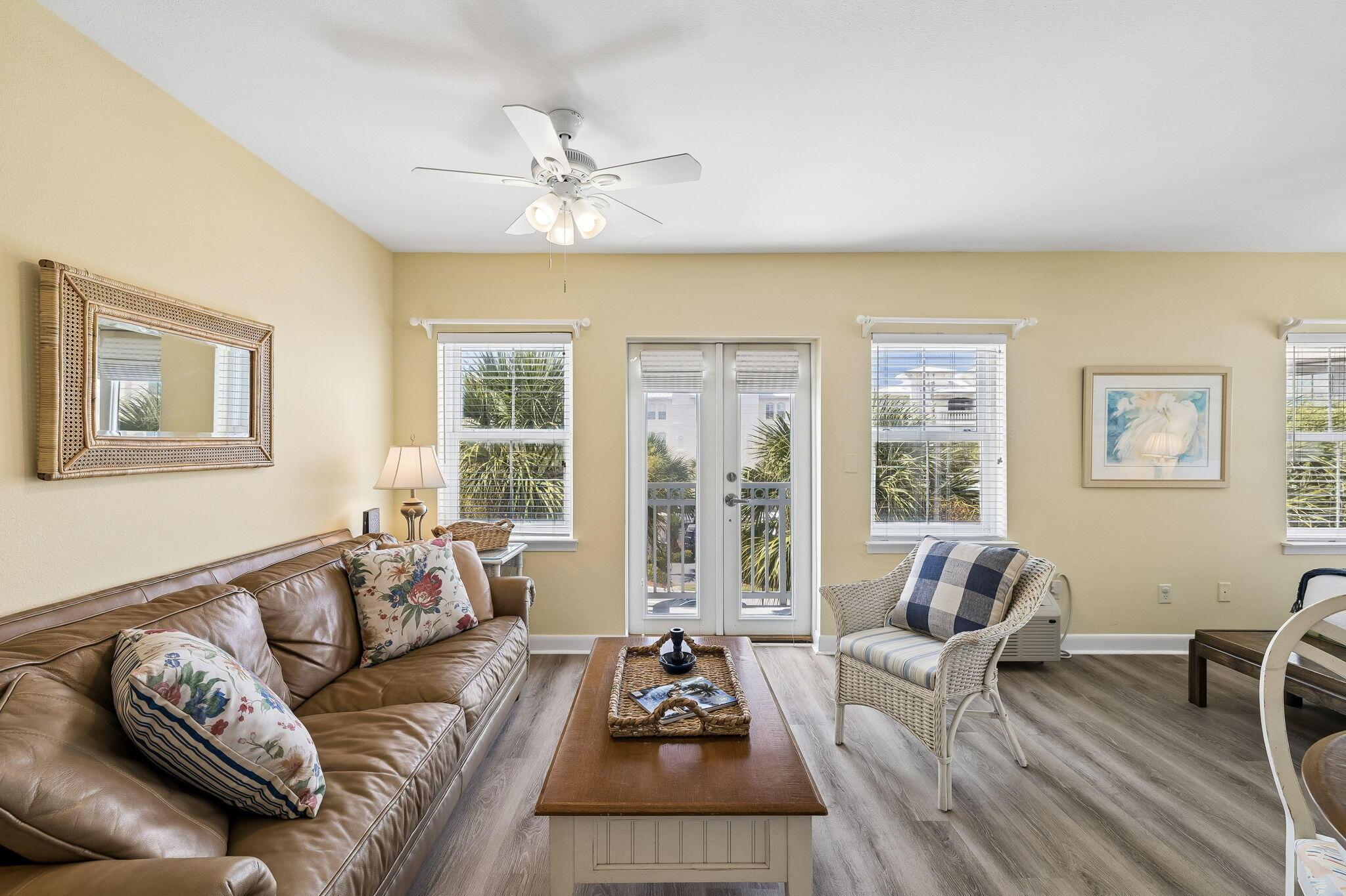 Image 4: Inn at Gulf Place Unit 3-11