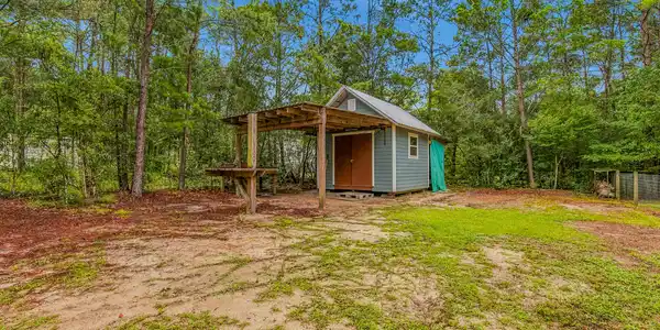 Image 3: 97 Magnolia Landing Drive