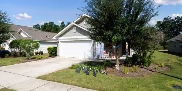 Image 2: 669 Earl Godwin Rd-28