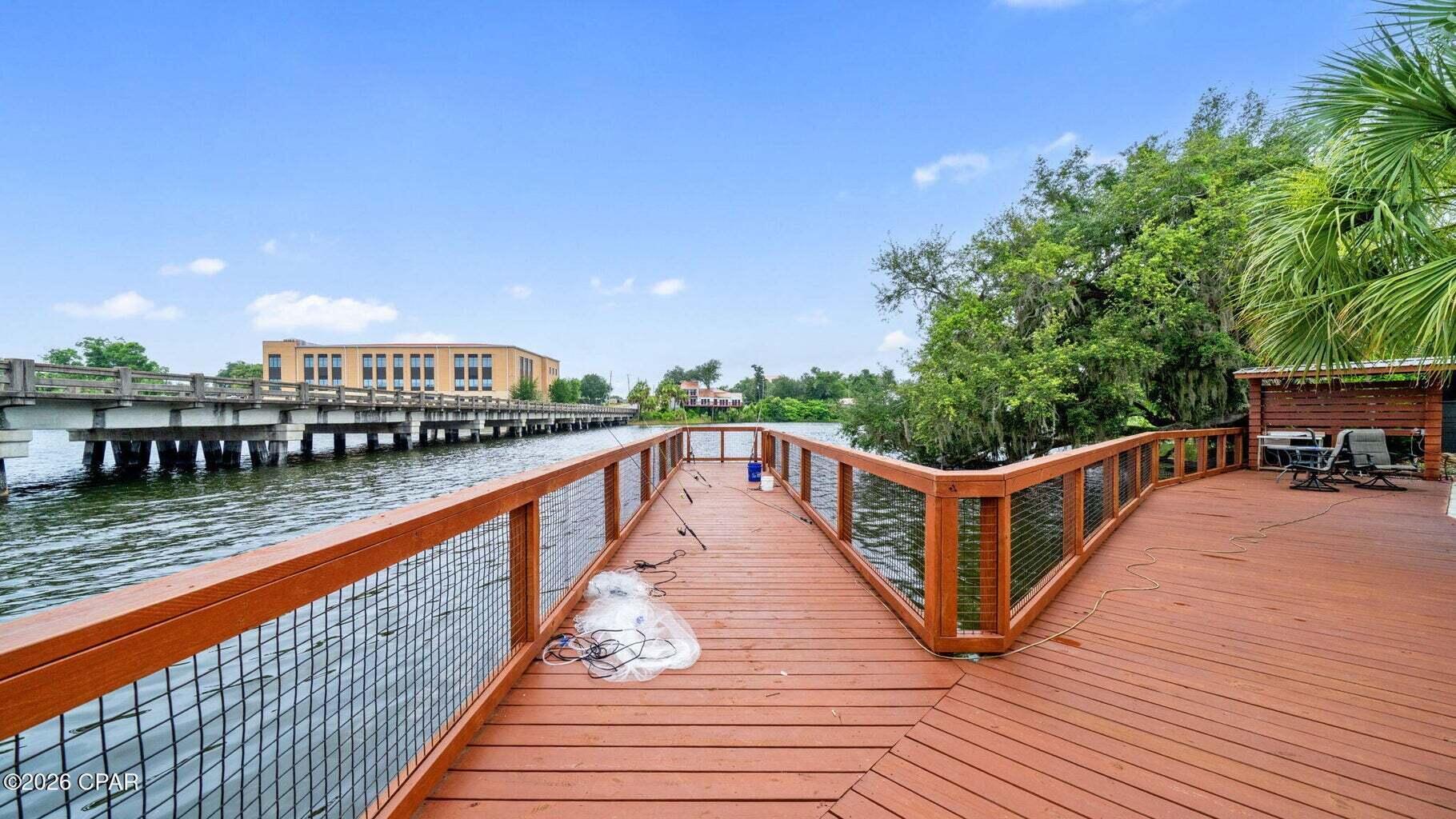 Image 3: Shared Dock
