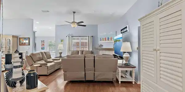 Image 2: Entry Way