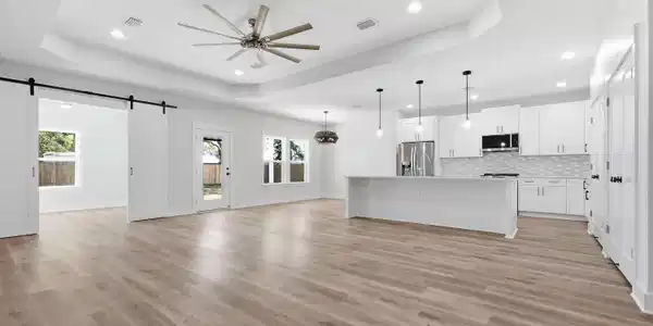 Image 4: 6 kohler dr-36