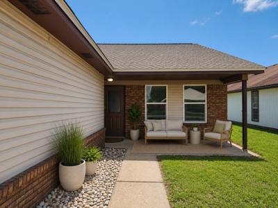 911 Lawton Court