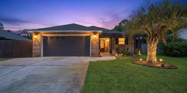 3864 Mesa Road