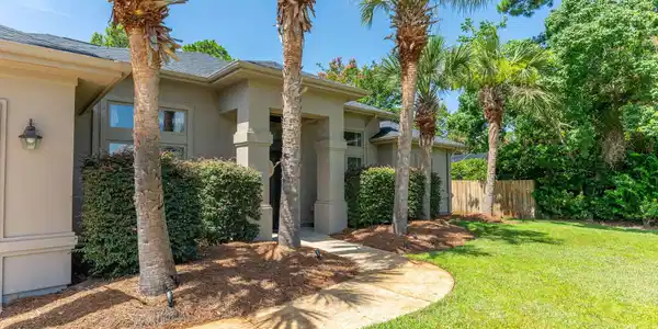 Image 3: 5-web-or-mls-409-shore-dr