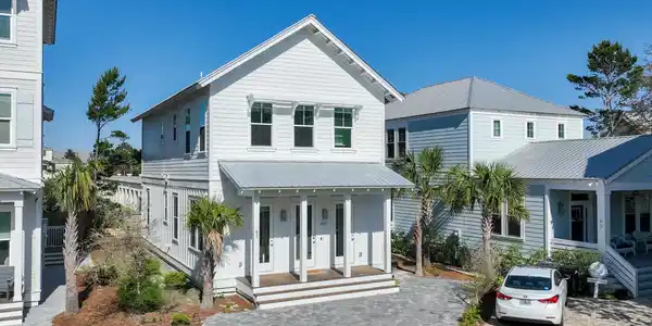 63 Sawgrass Lane