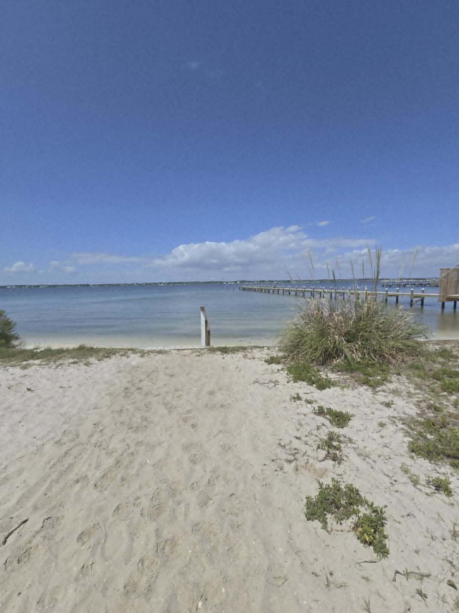 Image 4: Neighborhood beach