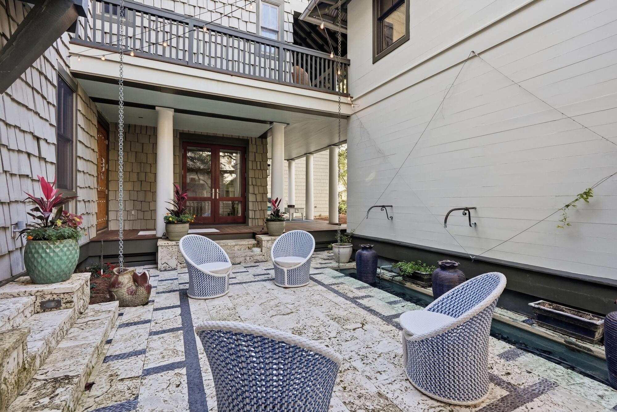 Image 4: 21 Blackwater Street
