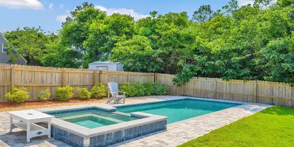 125 Malaga Place
